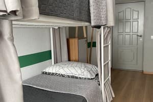 Хостел  GREEN HOUSE. Место в общем 6-местном номере K3 (7/8/9/10/11/12) 2