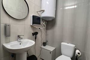 Хостел  GREEN HOUSE. Семейный 6-местный VIP 40 13