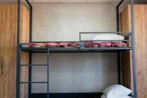 Хостел Комфорт. Место в общем двухместном номере  1