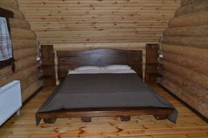 Отель Кот Баюн и Кривенькая уточка. Люкс 4-местный с балконом 3