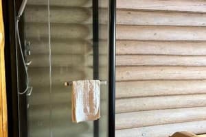 Отель Кот Баюн и Кривенькая уточка. Люкс двухместный с балконом 5