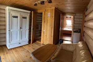 Отель Кот Баюн и Кривенькая уточка. Люкс двухместный с балконом 6