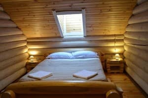 Отель Кот Баюн и Кривенькая уточка. Люкс двухместный с балконом 1