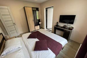 Отель Кот Баюн и Кривенькая уточка. Полулюкс двухместный  4