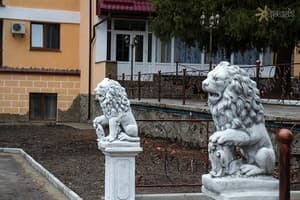 Ялинка 5