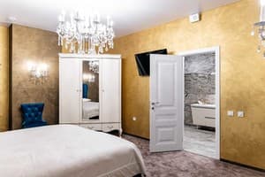 Гостинично-ресторанный комплекс Zhytomyr Palace Mimino. Люкс двухместный  4